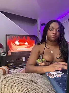 XKimmyGreen online show from 04.14.26