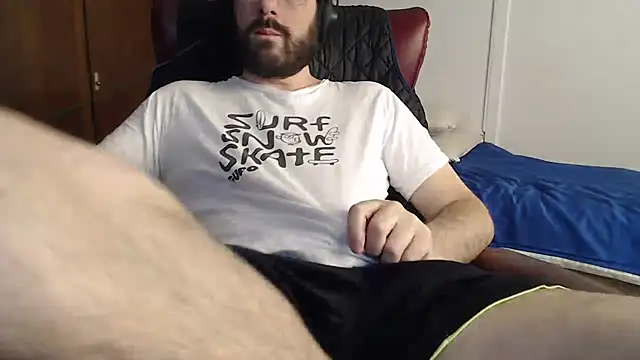 Snapshot of sacoa chatting on 12.04.25 sacoa online show from 12.04.25