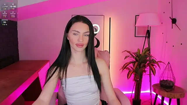 Snapshot of Cherry___Kiss chatting on 11.20.25 Cherry Kiss online show from 11.20.25