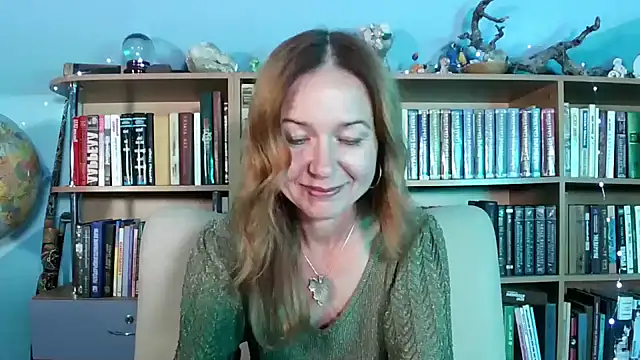 Foxilady357 online show from 10.11.25