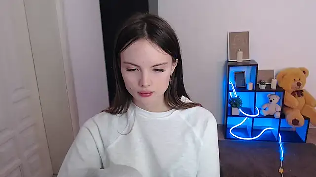 Snapshot of Ariella_ari chatting on 11.12.25 Ariella ari online show from 11.12.25