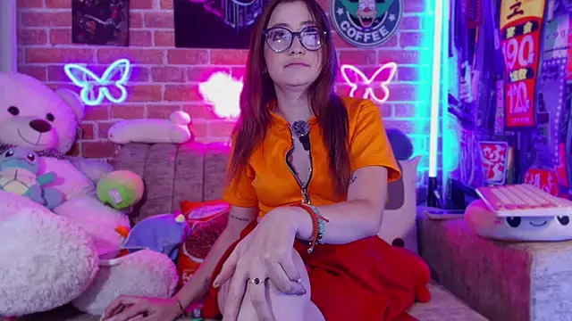 Littlejenn777  online show from 09.09.25