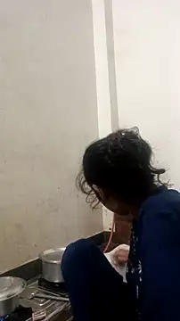 Guriya0076 online show from 11.06.25