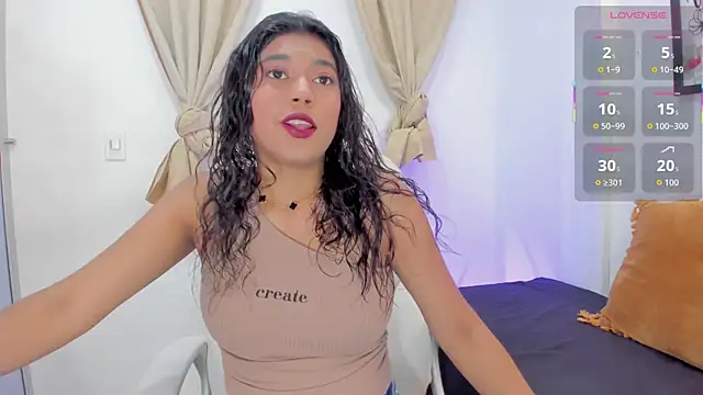 andrea sanchezz online show from 10.10.25