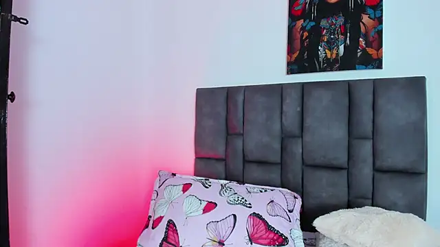 abby jones2 online show from 10.18.25