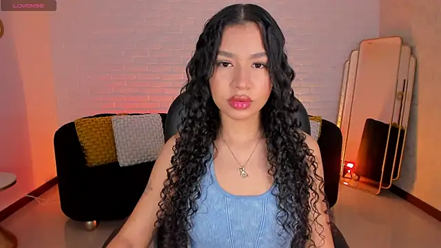 SophieHouston  online show from 10.20.25