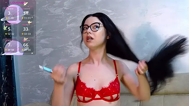 KaylaLewys online show from 05.12.26