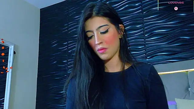 Snapshot of Ambar_Bull chatting on 11.09.25 Ambar Bull online show from 11.09.25