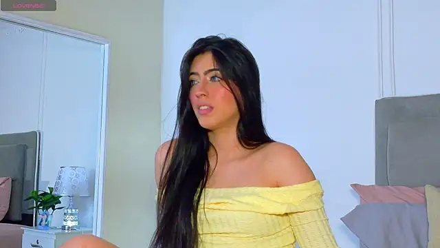 Ambar Bull online show from 04.17.26