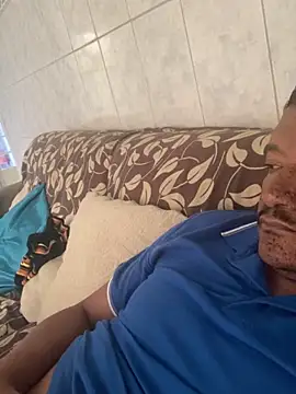 PIROCAGG21 online show from 09.22.25