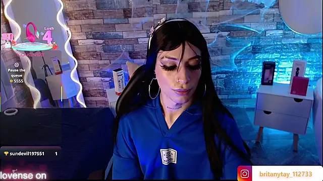 boyfox tay online show from 10.27.25