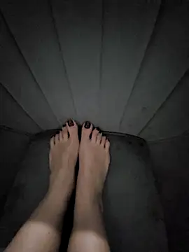 Victoria Vergara online show from 11.22.25