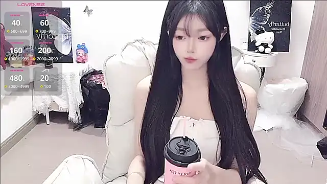 -EEBABY online show from 06.03.26