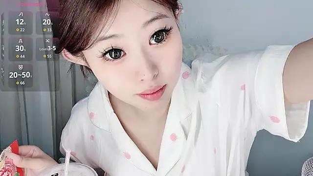 Snapshot of A-Sweet-168-M chatting on 06.08.26 A-Sweet-168-M online show from 06.08.26