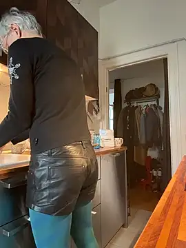 SexyLeon8 online show from 02.09.26