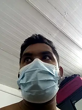 keri huththa online show from 10.24.25