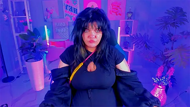 MaryHarrys online show from 09.08.25