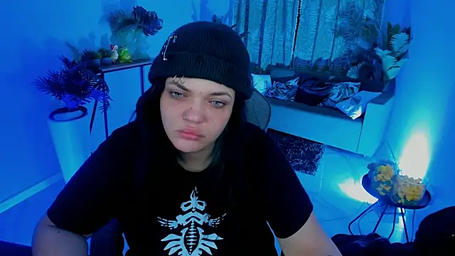 MaryHarrys online show from 10.10.25