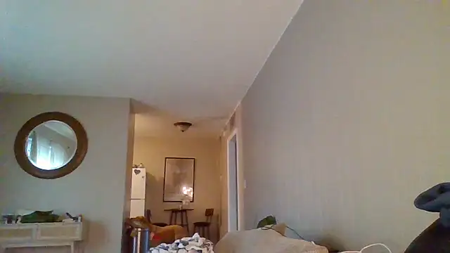 Miss honey94 online show from 11.16.25