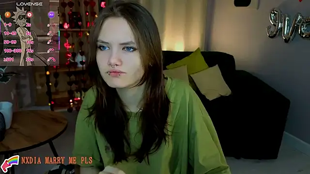 Snapshot of Dilara_xBaby chatting on 02.11.26 Dilara xBaby online show from 02.11.26