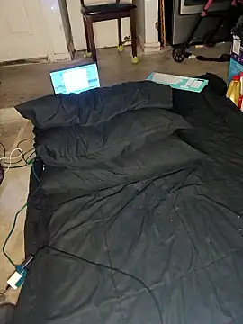 Thickkemzz41 online show from 11.13.25