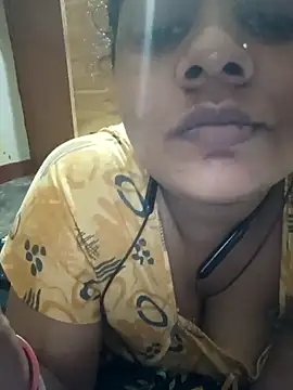 Cute Amiya online show from 09.08.25