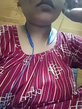 Cute Amiya online show from 09.13.25