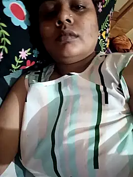 Cute Amiya online show from 09.18.25