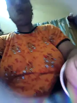 Cute Amiya online show from 10.24.25