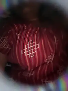 Cute Amiya online show from 10.28.25