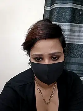 Snapshot of Mow_955 chatting on 10.15.25 Mow 955 online show from 10.15.25