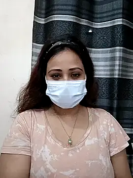 Snapshot of Mow_955 chatting on 10.21.25 Mow 955 online show from 10.21.25