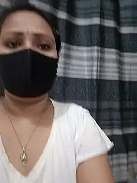 Snapshot of Mow_955 chatting on 10.26.25 Mow 955 online show from 10.26.25