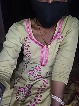 Snapshot of Babhi_Love chatting on 07.25.26 Babhi Love online show from 07.25.26