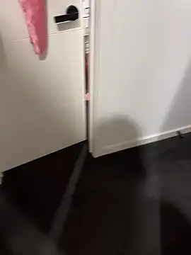 Reacher110565 online show from 10.18.25