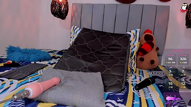 luna lobooo online show from 04.06.26