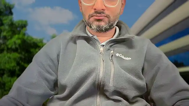 Snapshot of pranastro00 chatting on 06.19.26 pranastro00 online show from 06.19.26