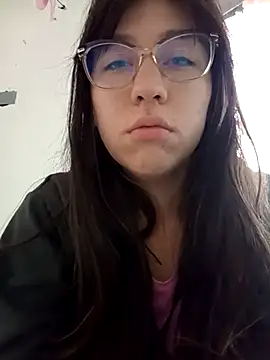 lareinalareinadelanal online show from 10.24.25