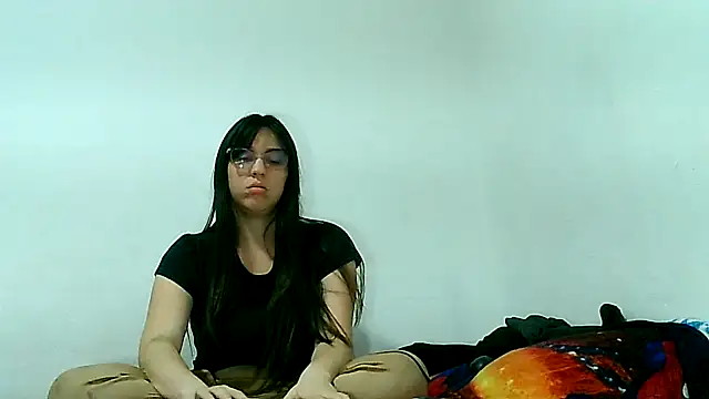 lareinalareinadelanal online show from 11.23.25