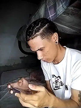 Snapshot of Gabriel_Stone chatting on 10.28.25 Gabriel Stone online show from 10.28.25