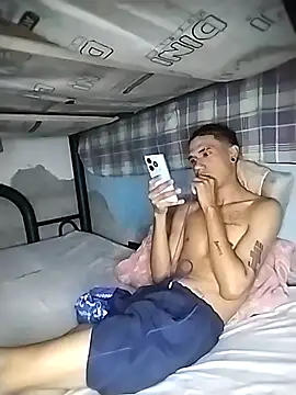 Snapshot of Gabriel_Stone chatting on 11.11.25 Gabriel Stone online show from 11.11.25