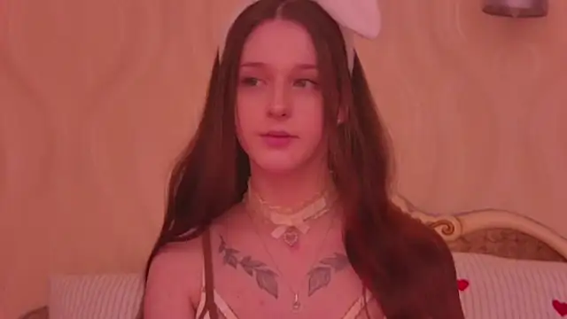 Snapshot of LollaVibe chatting on 01.15.26 LollaVibe online show from 01.15.26