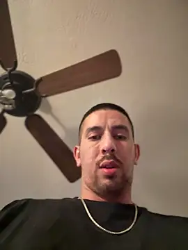 Snapshot of himNIGuys chatting on 12.13.25 himNIGuys online show from 12.13.25