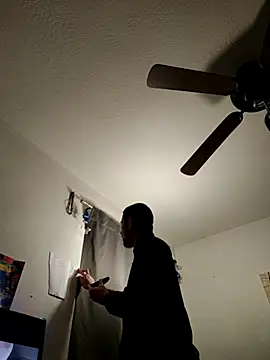 Snapshot of himNIGuys chatting on 02.21.26 himNIGuys online show from 02.21.26