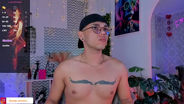 Snapshot of jhosepMoreno chatting on 04.06.26 jhosepMoreno online show from 04.06.26