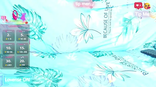 Snapshot of naomi_powel chatting on 11.21.25 naomi powel online show from 11.21.25