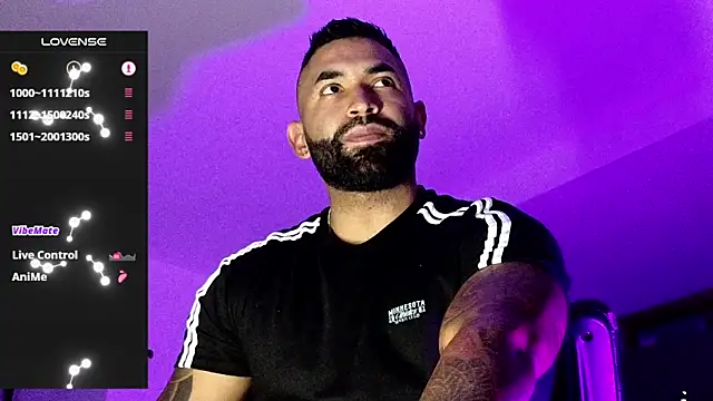 Max-prada online show from 02.26.26