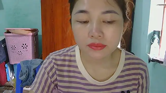 Uhem112 online show from 10.13.25