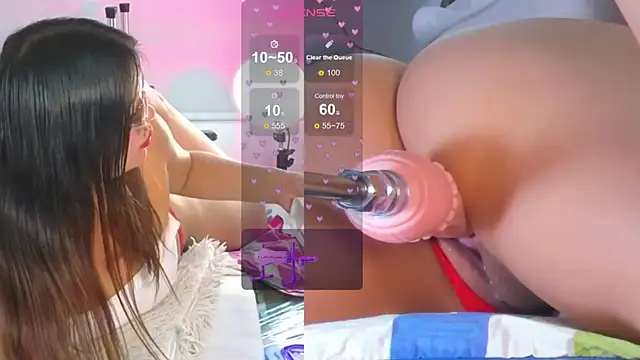 Snapshot of Nicolle_Thier chatting on 11.11.25 Nicolle Thier online show from 11.11.25