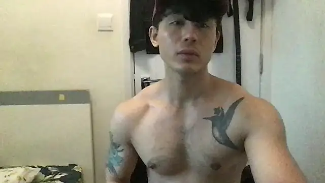 Snapshot of natenatejosh chatting on 09.24.25 natenatejosh online show from 09.24.25